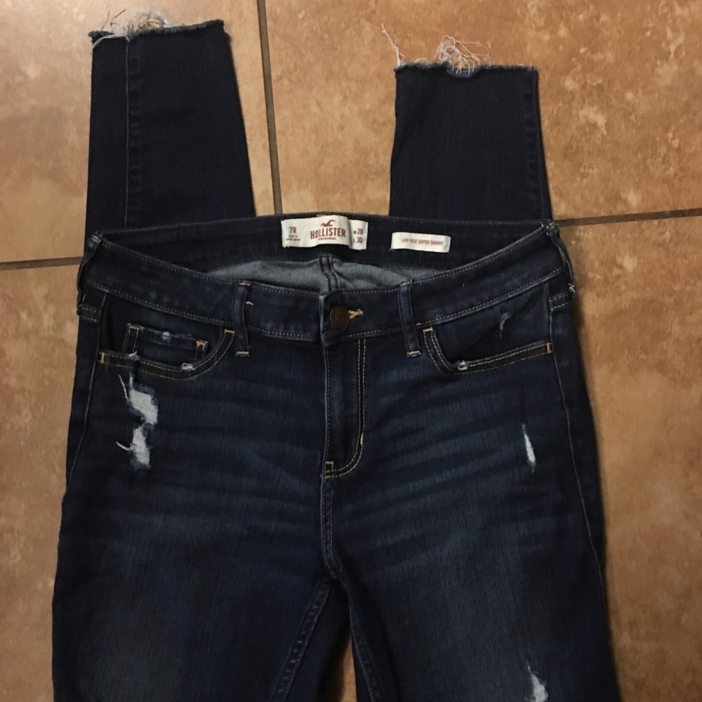 Hollister low rise super skinny jeans